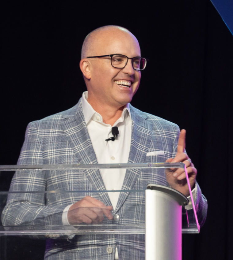 飞艇开奖号码开奖结果 IFMA & CEO,  Michael V. Geary, CAE